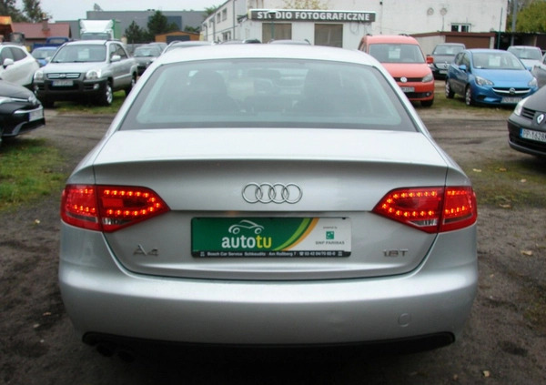 Audi A4 cena 38900 przebieg: 136000, rok produkcji 2010 z Ostrowiec Świętokrzyski małe 326